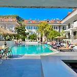 Ξενοδοχείο Akdeniz 3*