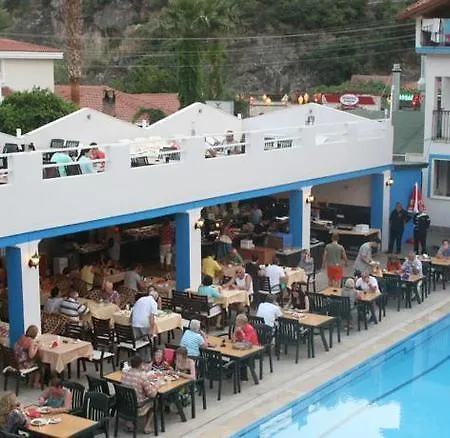 מלון Akdeniz 3*