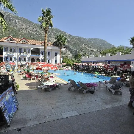 Akdeniz 3* Олудениз