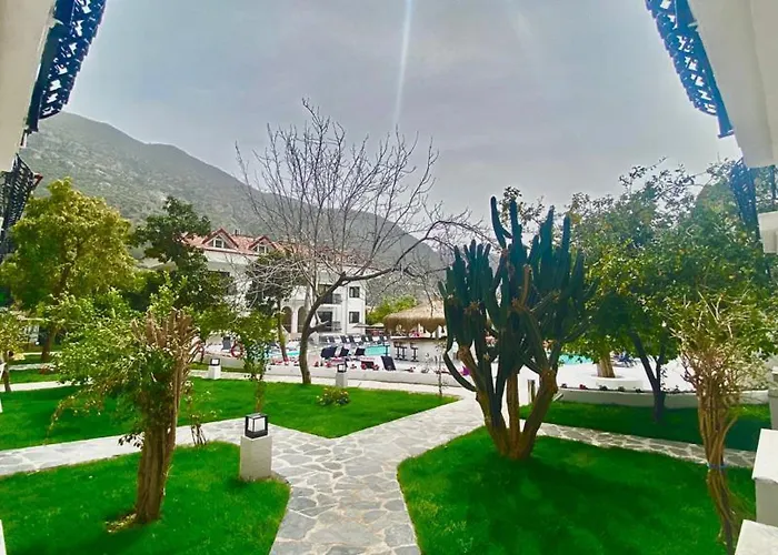 ホテル Akdeniz 3*