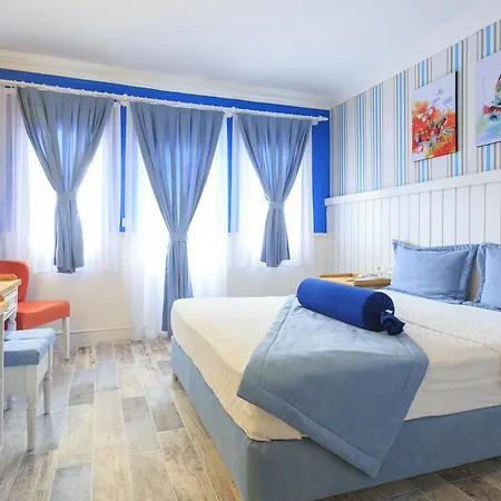 Akdeniz Otel 3*
