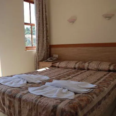 Akdeniz Otel