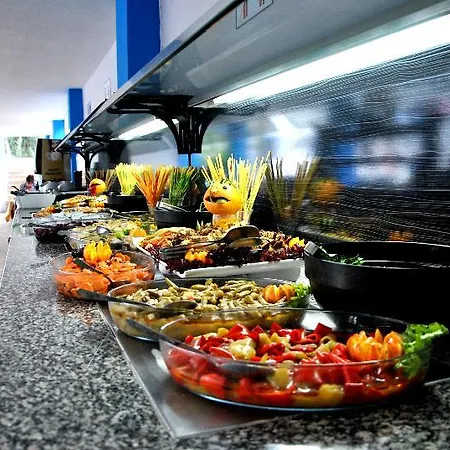 Akdeniz Otel 3*