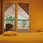Отель Akdeniz 3*