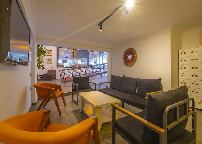 Hotell Akdeniz