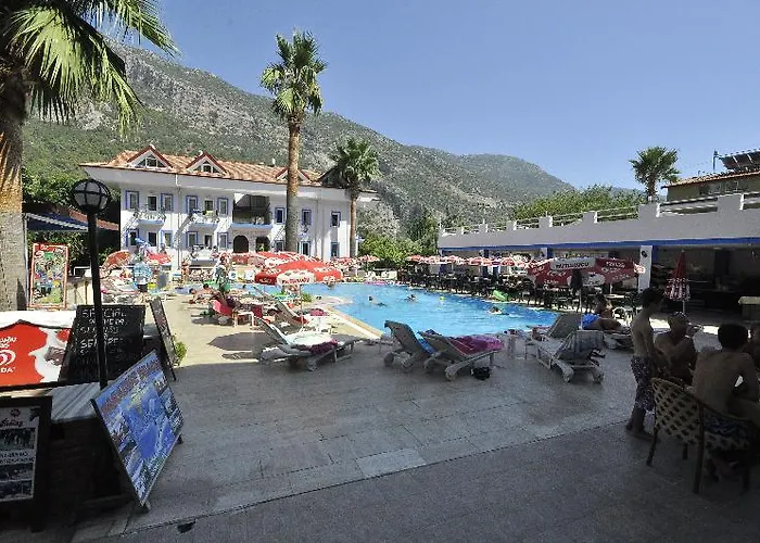 Akdeniz 3* Öludeniz