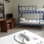 Akdeniz 올루데니스